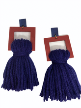 Load image into Gallery viewer, Medium Square Earrings